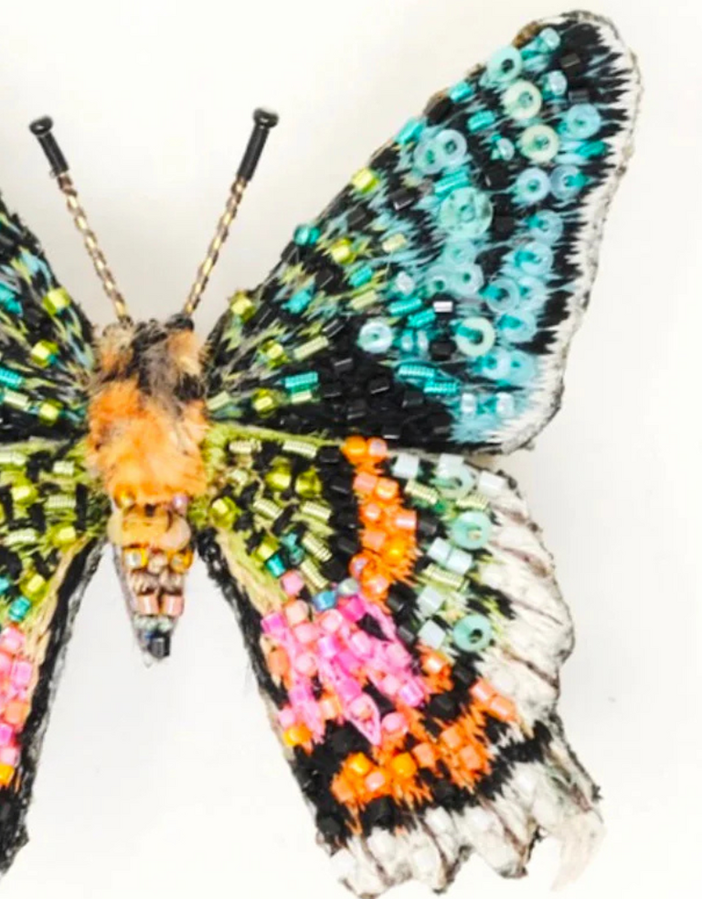 Trovelore Madagascar Sunset Moth Brooch – Hand Embroidered by Trovelore