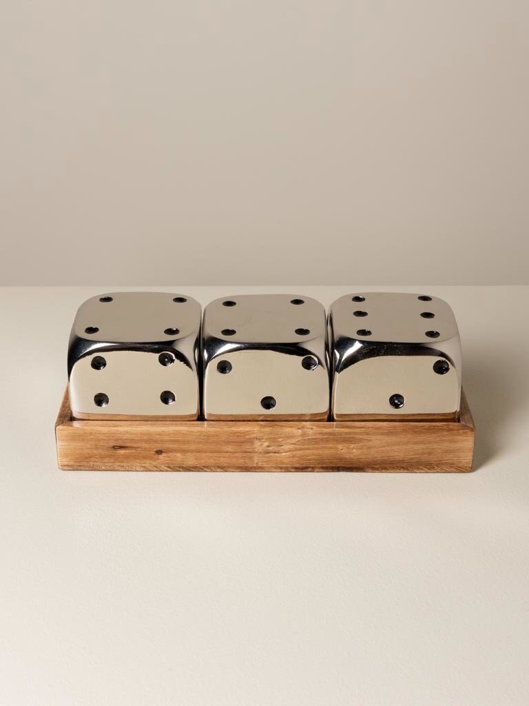 Set van Drie Grote Aluminium Dobbelstenen