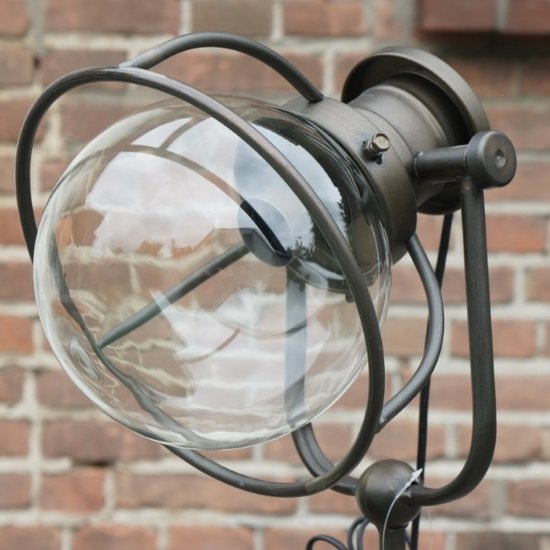 Van Manen Metalen vloerlamp met een glazenbol op een statief