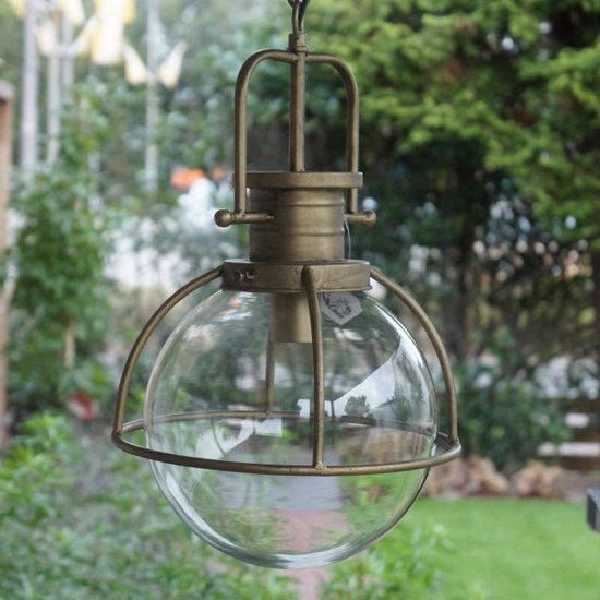 Kolony Mooie retro lamp, met een industriële look.