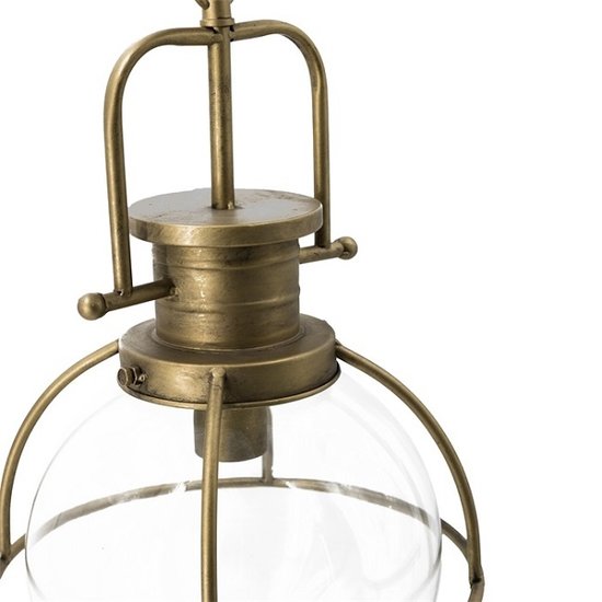 Kolony Mooie retro lamp, met een industriële look.