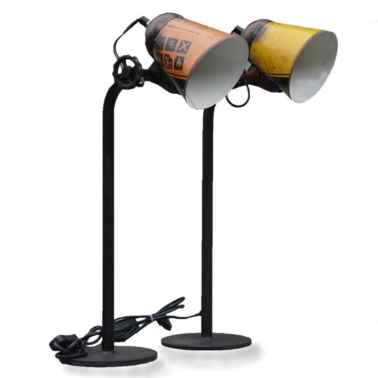 By Mooss Industriele tafellamp metaal