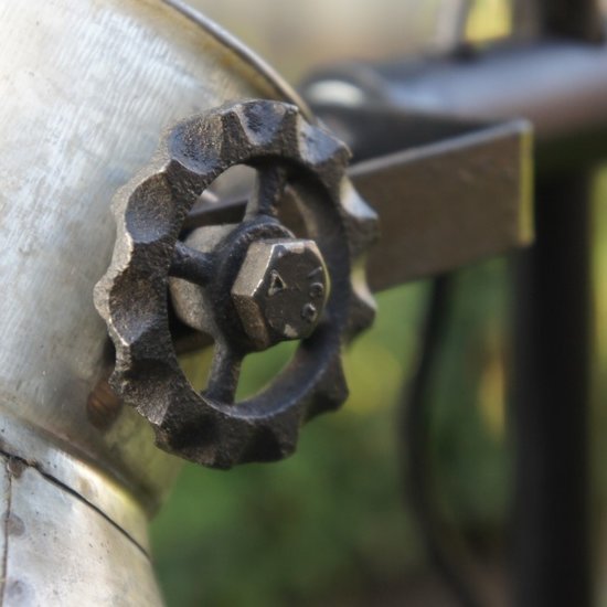 By Mooss Industriële vloerlamp | Tafellamp met robuuste voet