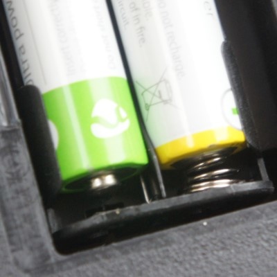 batterij maakt geen contact tandwiel klok