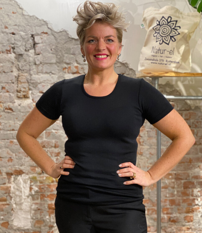 ENGEL Wol zijde dames shirt met korte mouw ZWART wollen ondergoed