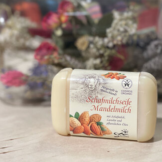 saling Saling zeep van schapenmelk BIO * AMANDEL *