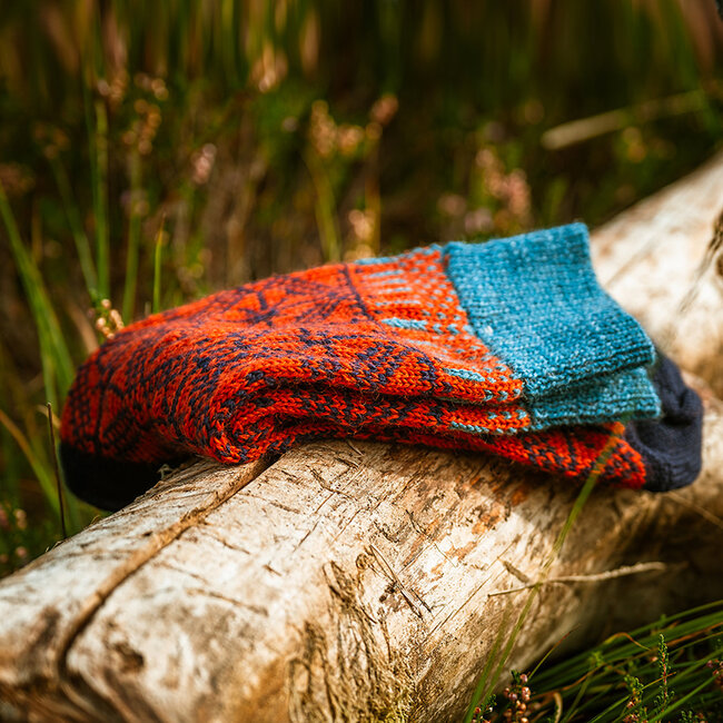 Hirsch Natur wollen sokken met anti-slip stippen - blauw