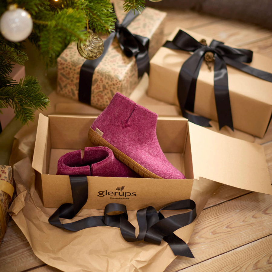 Glerups wollen sloffen pantoffels Laarsje Cranberry RUBBER Natur