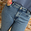 Cropped Mom jeans IRIS LIGHT BLUE van biologisch katoen KCA