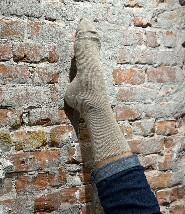 GRODO dunne wollen sokken effen BRUIN MELANGE