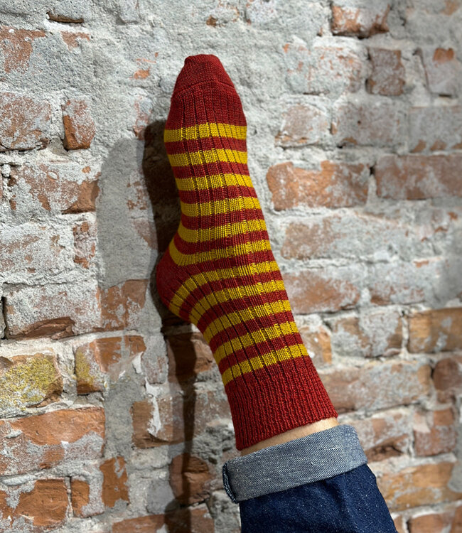 HIRSCH wollen sokken gestreept ROOD OKER 062 211