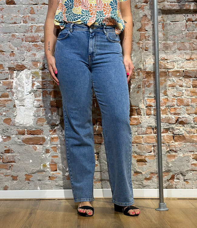 THINKING MU wijde spijkerbroek THERESA CLEAN DENIM