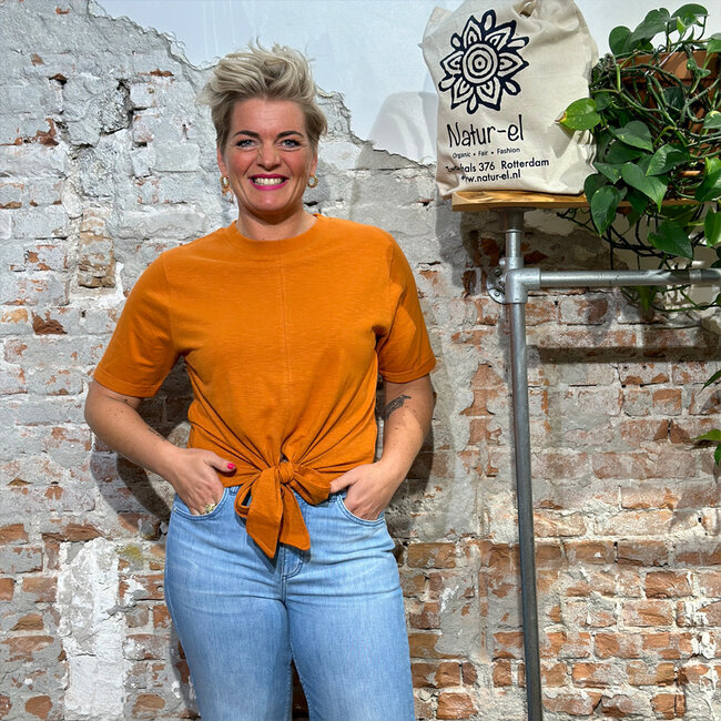 KOMODO shirt ANISA ORANGE met knoop