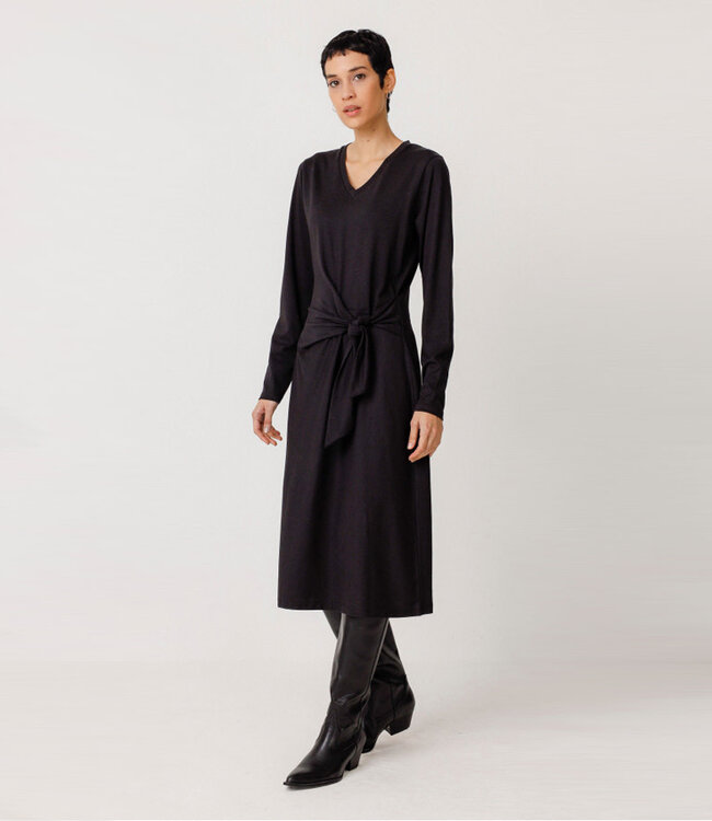 SKFK jurk LUAR BLACK met strik van biologisch katoen