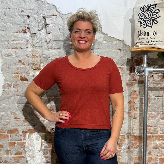THINKING MU t-shirt CASSIA ROEST hennep biologisch katoen