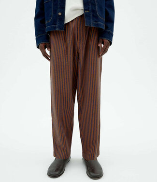 THINKING MU THINKING MU gestreepte broek LUC BROWN biologisch katoen
