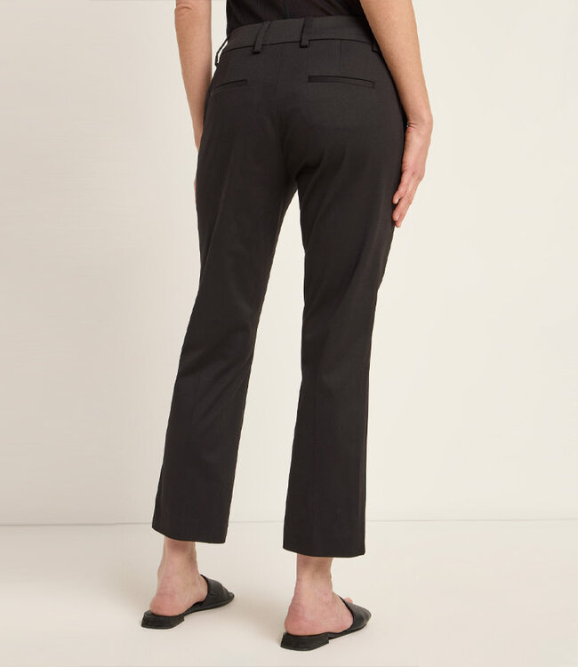 LANIUS chino 7/8 pijpen SELMA BLACK biologisch katoen tencel