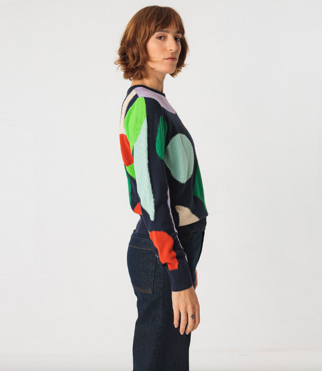 SKFK trui IRADI MULTI met print van biologisch katoen