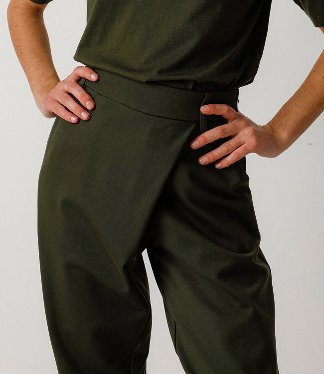 SKFK broek met overslag EZAMA GREEN van modal