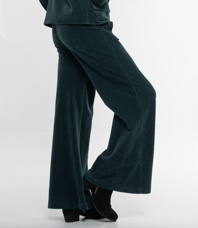 ALMA & LOVIS corduroy pantalon MARLENE GREEN biokatoen