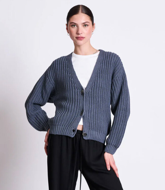 JAN 'N JUNE grof gebreid vest LENA TURBULENCE bio katoen