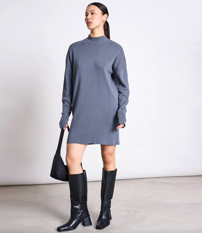 JAN 'N JUNE gebreide jurk NUNA TURBULENCE biologisch katoen