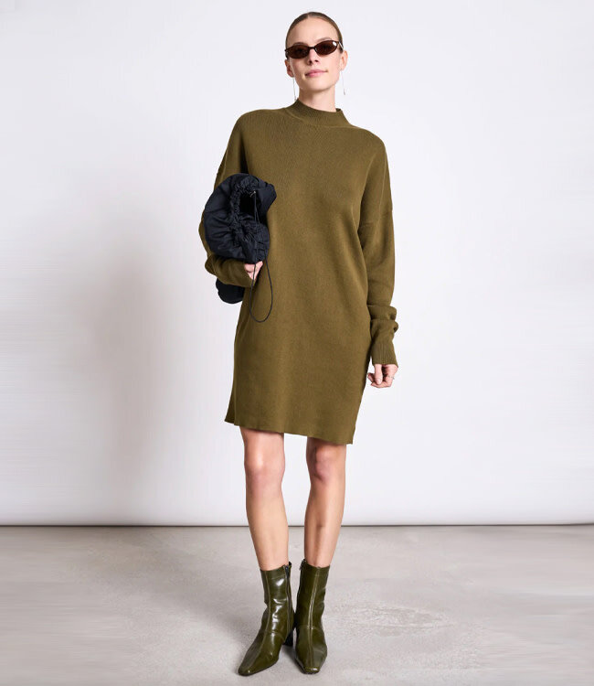 JAN 'N JUNE gebreide jurk NUNA OLIVE biologisch katoen