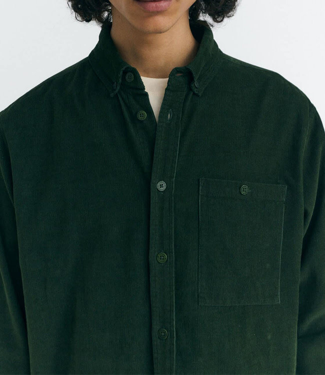 THINKING MU overhemd ANTO GREEN biologisch katoen corduroy