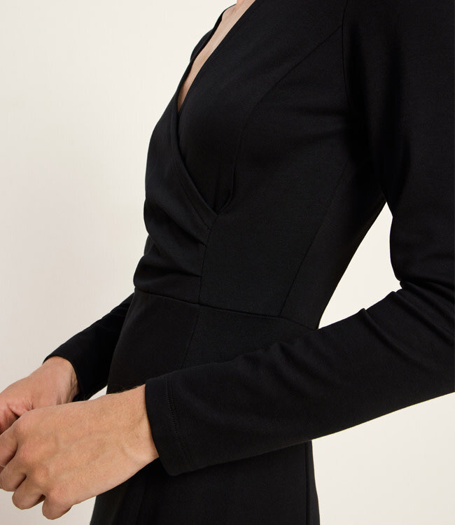 LANIUS jurk met overslag TINE BLACK tencel & biologisch katoen