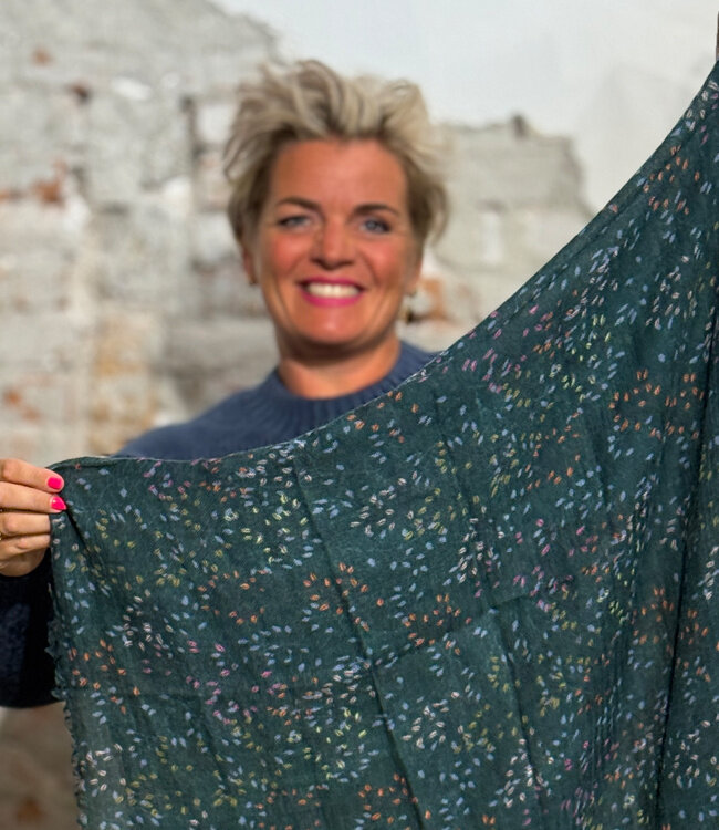 MADNESS wollen print sjaal TWIGS PINE van pure merino wol