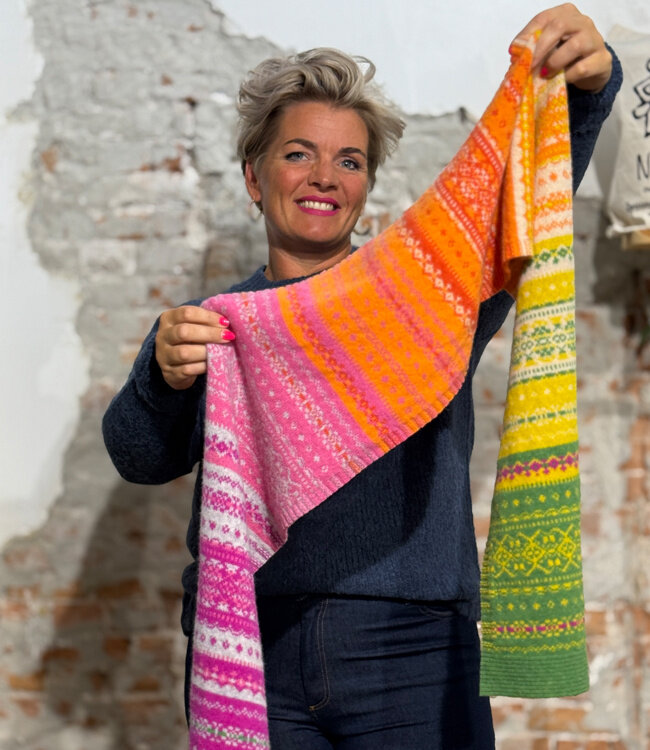 ERIBE Wollen sjaal shawl 100% merino ALLOA TULIP