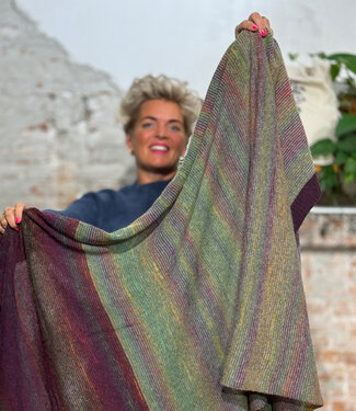 Eribé ERIBE grote wollen sjaal 100% merino lamswol TREELINE LINGONBERRY