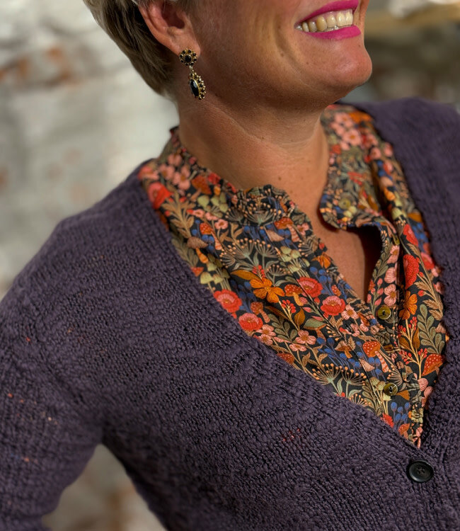 MADNESS wollen v-hals vest BO PLUM pure wol