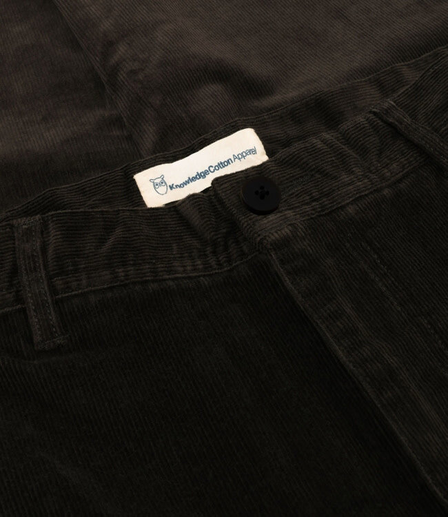 Chino broek corduroy FLINT CHOCOLAT biologisch katoen KCA