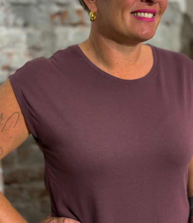 RECOLUTION shirt met kapmouw MITHILA PLUM ecovero