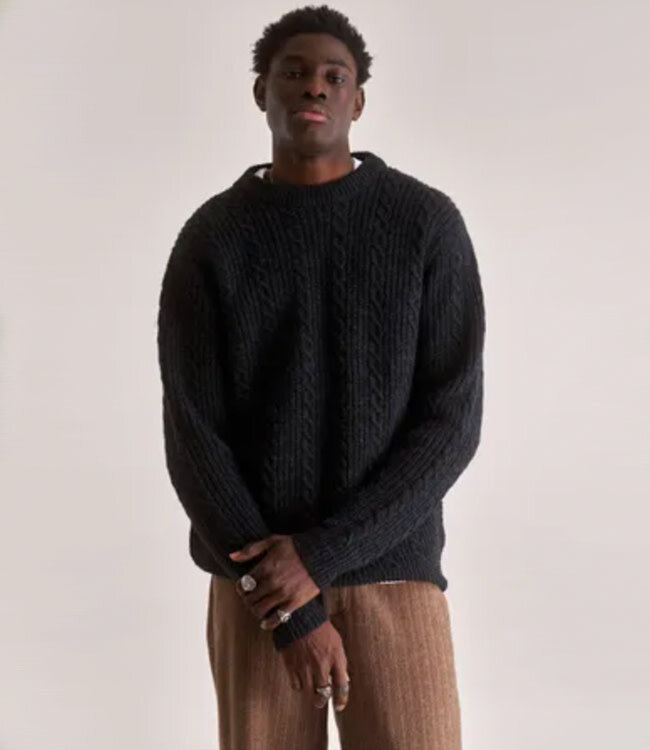 KOMODO wollen kabeltrui JEFF CHARCOAL 100% lamswol