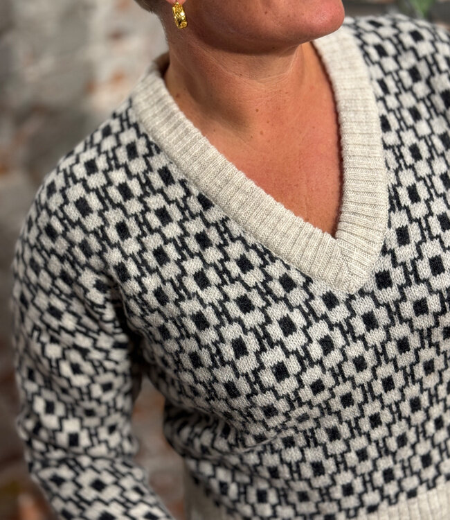 KOMODO wollen v-hals trui ELFIE DIAMOND 100% lamswol