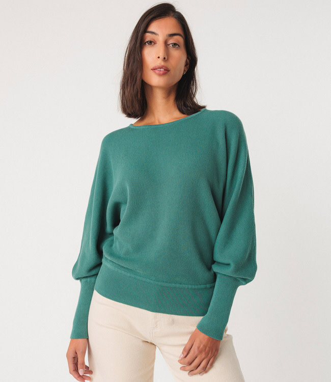 SKFK batwing trui IBAR SAGE biologisch katoen