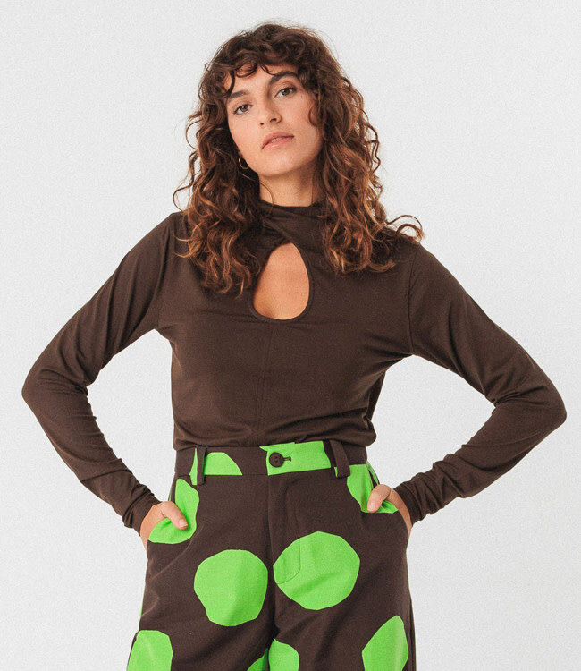 SKFK shirt met cut out ZAZU BROWN van modal