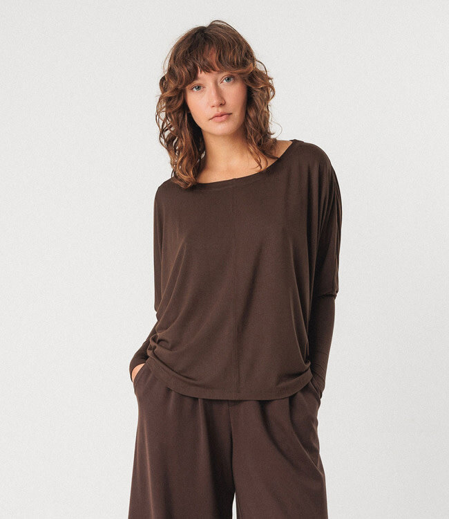 SKFK shirt met vleermuismouw ZURI BROWN van modal