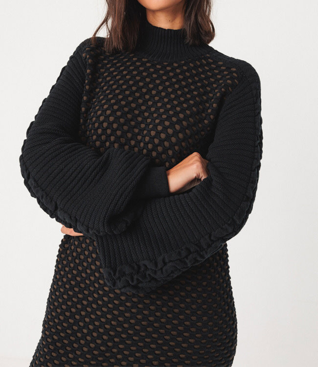 SKFK gebreide jurk KALI BLACK BROWN biologisch katoen