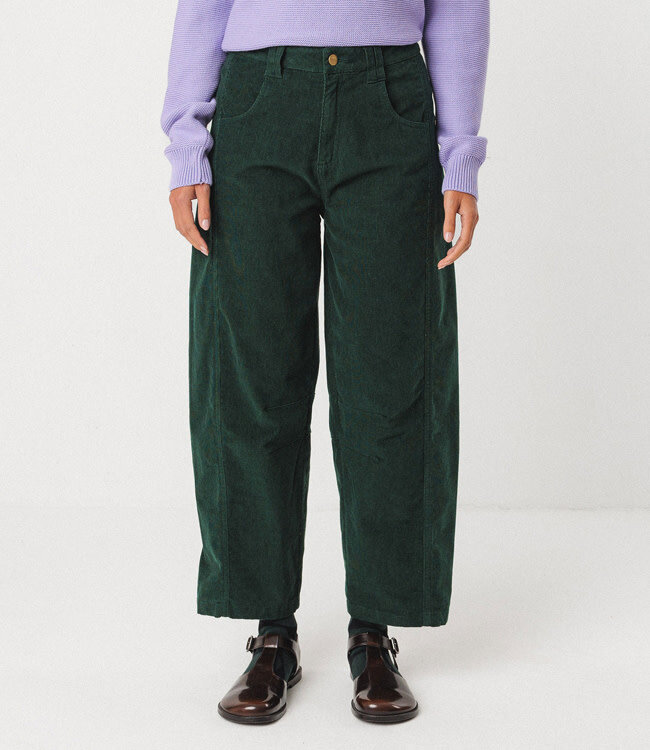 SKFK barrel leg corduroy broek NARKUE GREEN biologisch katoen