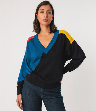SKFK SKFK v-hals trui ADRIANA COLOR BLOCK biologisch katoen