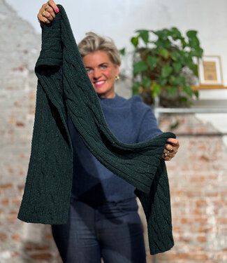 Fisherman out of Ireland Wollen shawl met kabelpatroon BOTTLE GREEN unisex FISHERMAN
