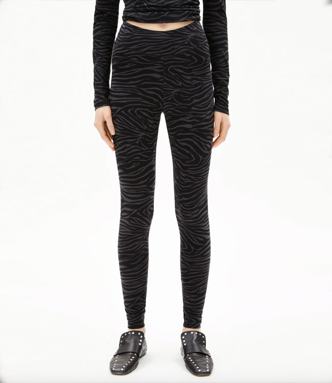 ARMEDANGELS legging FARIBAA ZEBRA BLACK biologisch katoen