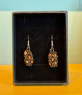 happy lona Fairtrade Oorbellen met kralen BRILJANT BRUIN