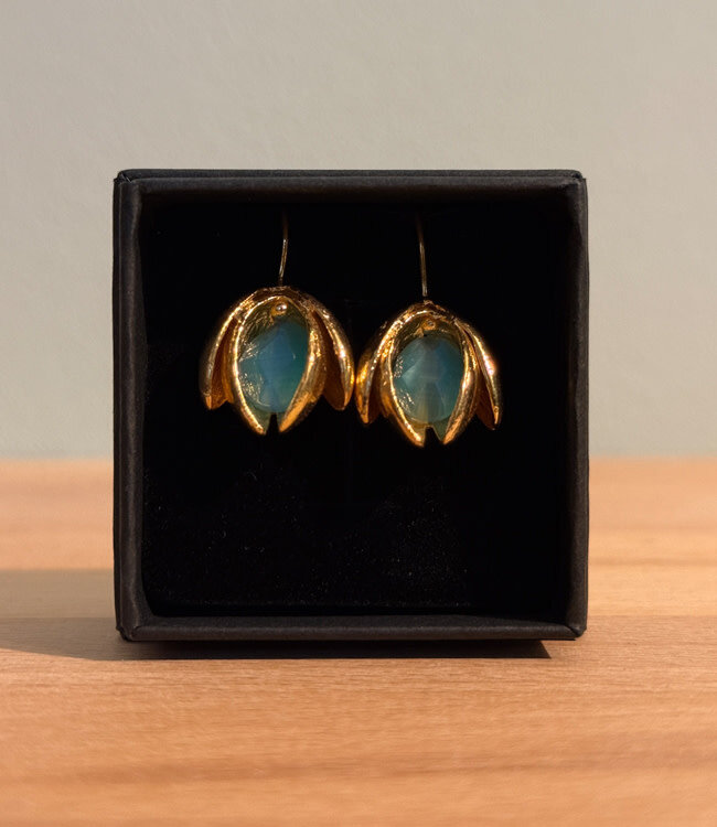FAIRTRADE Oorbellen met halfedelsteen SNEEUWVLOK TURQUOISE verguld