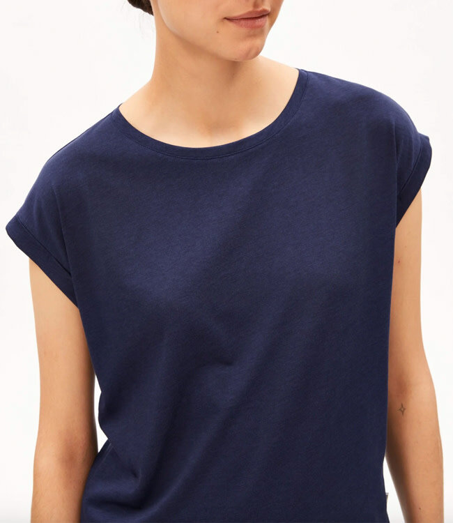 ARMEDANGELS loose fit shirt JILAANA NAVY van tencel