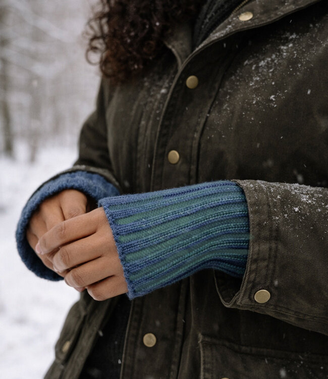 DE COLORES Polswarmers 100% baby alpaca TWO TONE STORM 87