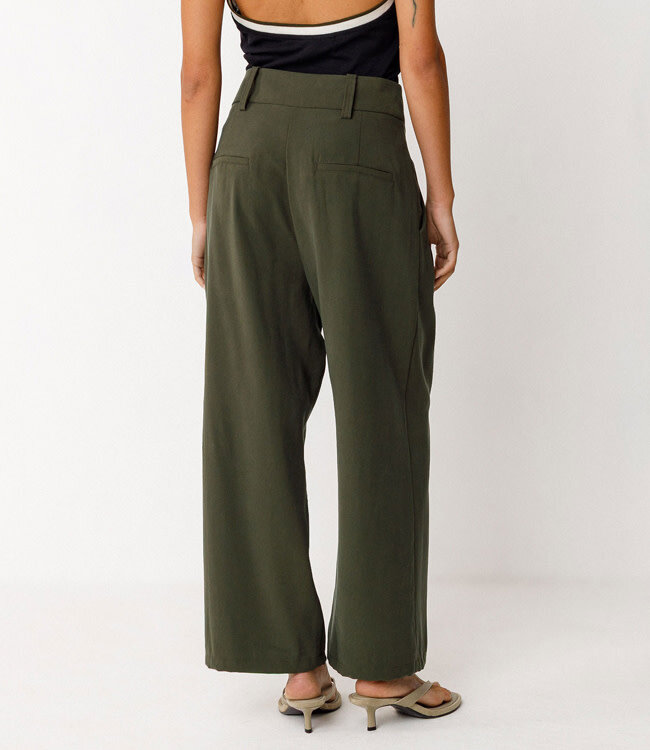 SKFK pantalon met wijde pijpen ESTI GREEN van tencel